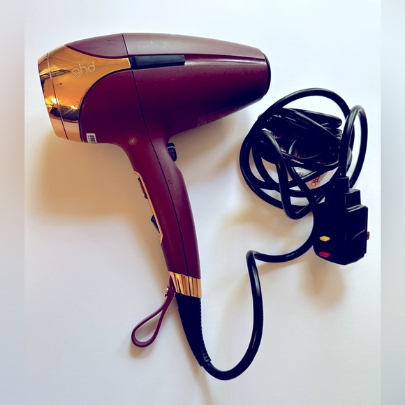 GHD HELIOS™ 1875W ADVANCED PROFESSIONAL HAIR DRYER IN PLUM - Picture 3 of 4